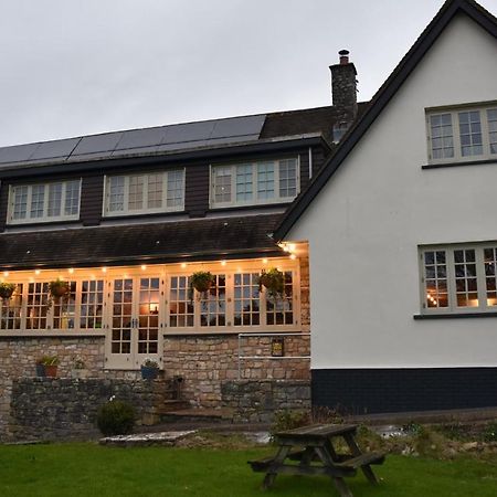 Three Horseshoes Country Inn Barry Kültér fotó