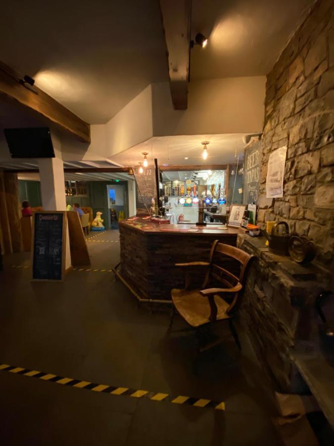 Three Horseshoes Country Inn Barry Kültér fotó