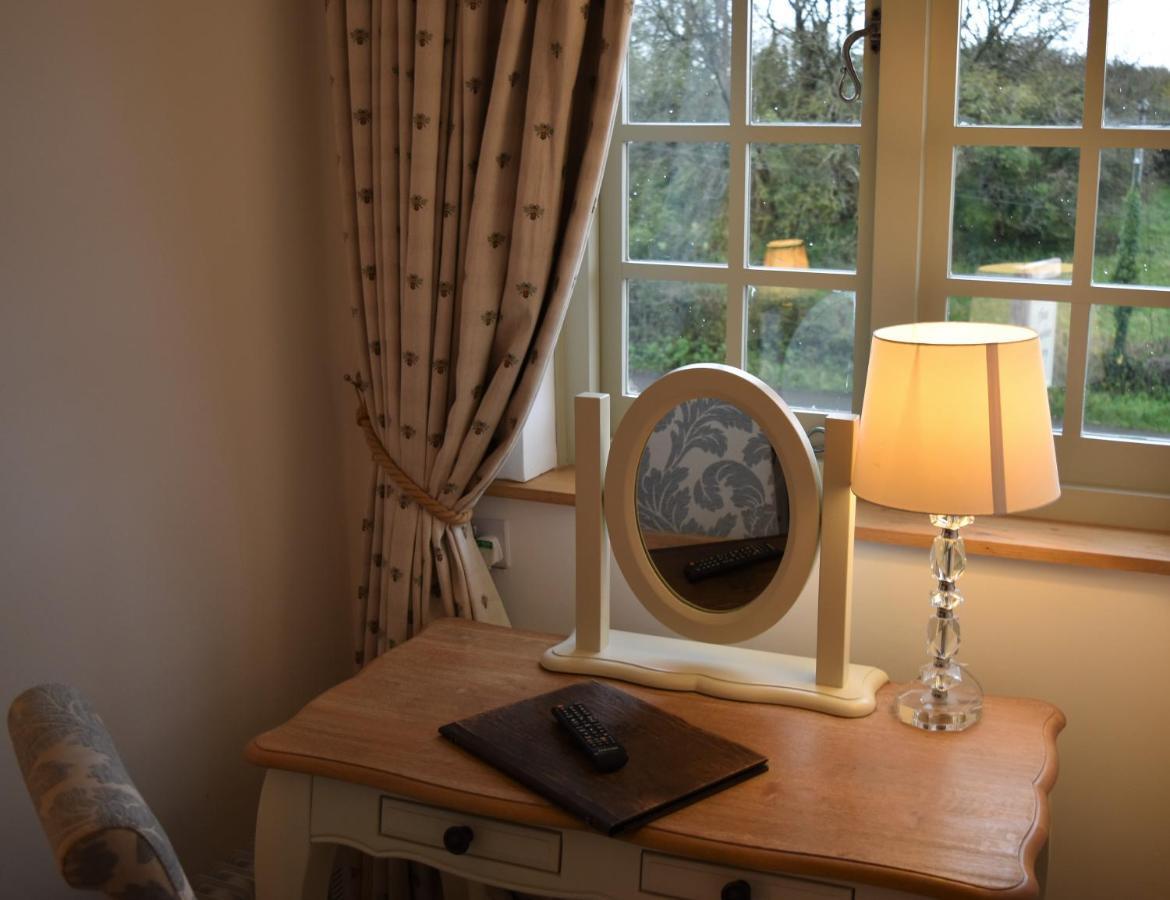 Three Horseshoes Country Inn Barry Kültér fotó