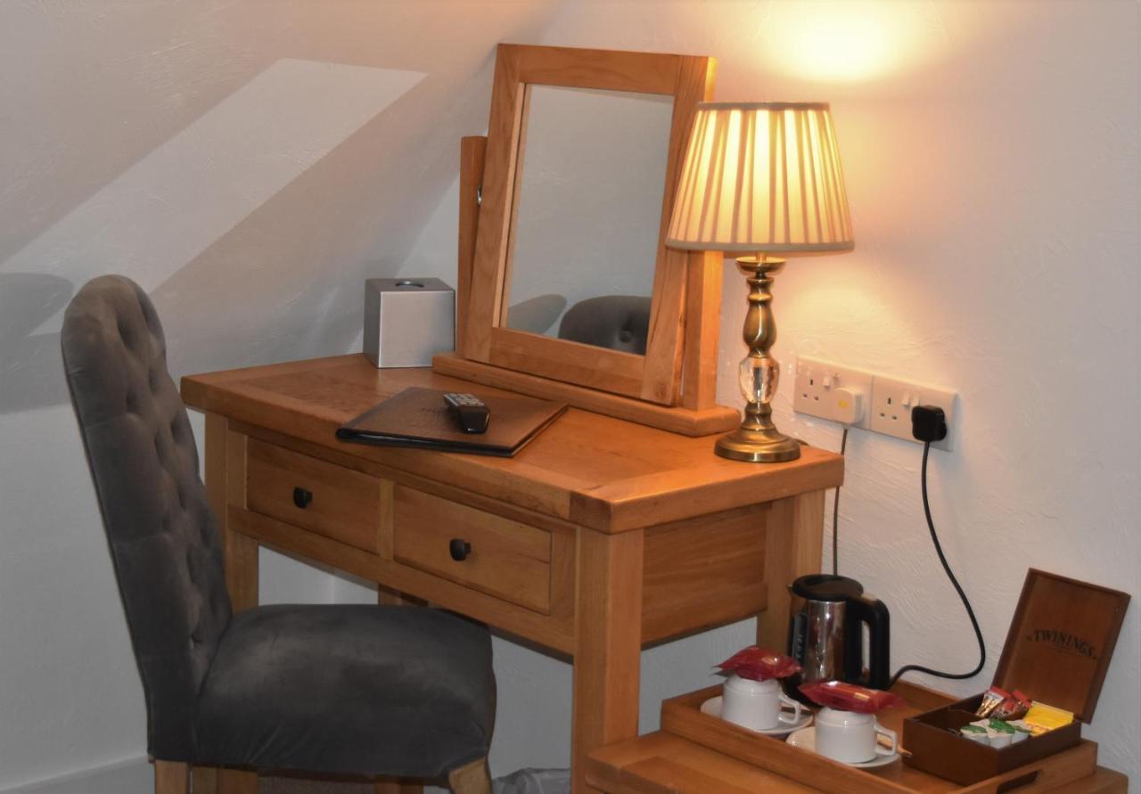 Three Horseshoes Country Inn Barry Kültér fotó