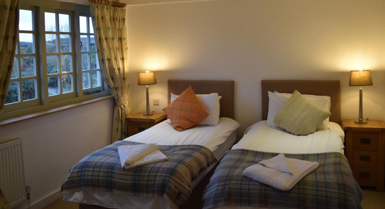 Three Horseshoes Country Inn Barry Kültér fotó