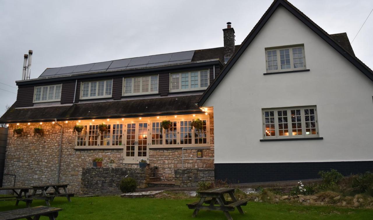 Three Horseshoes Country Inn Barry Kültér fotó